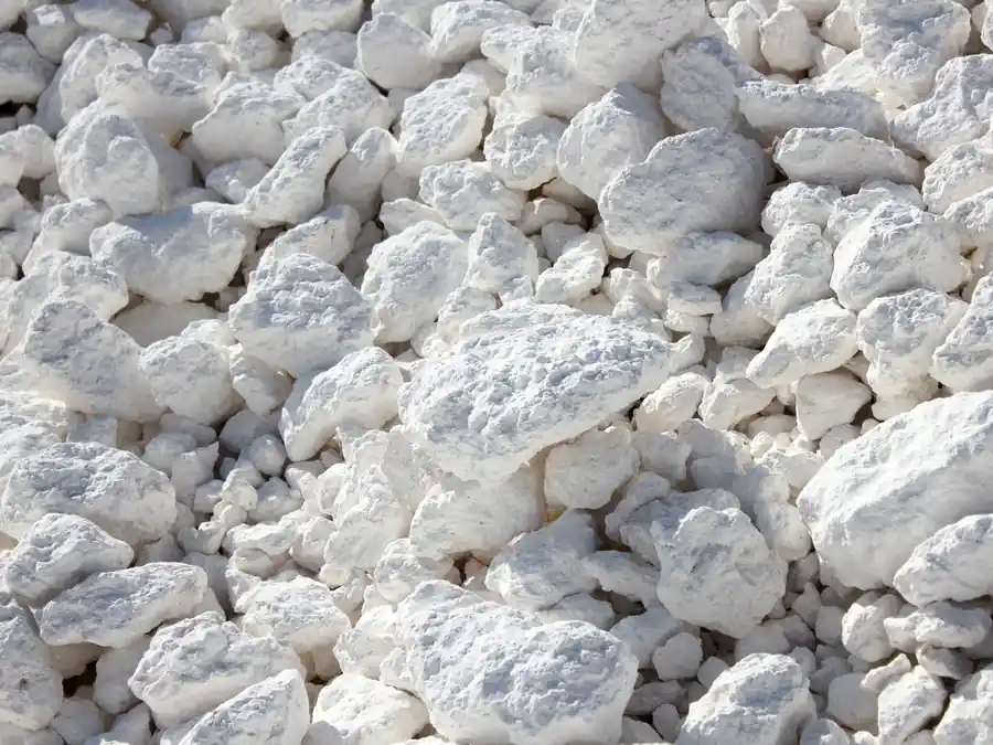 Egyptian calcium carbonate white lumps for industrial buyers